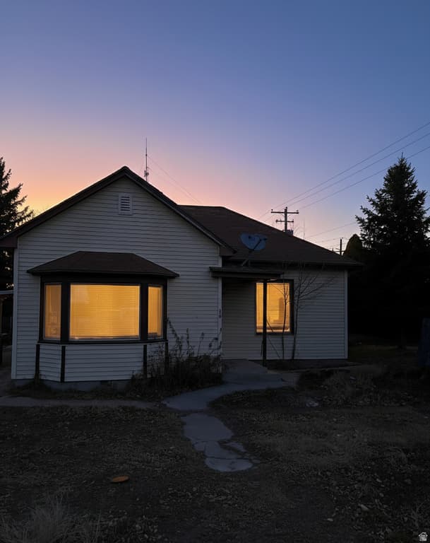 36 W 100 S - Property photo 1 of 6