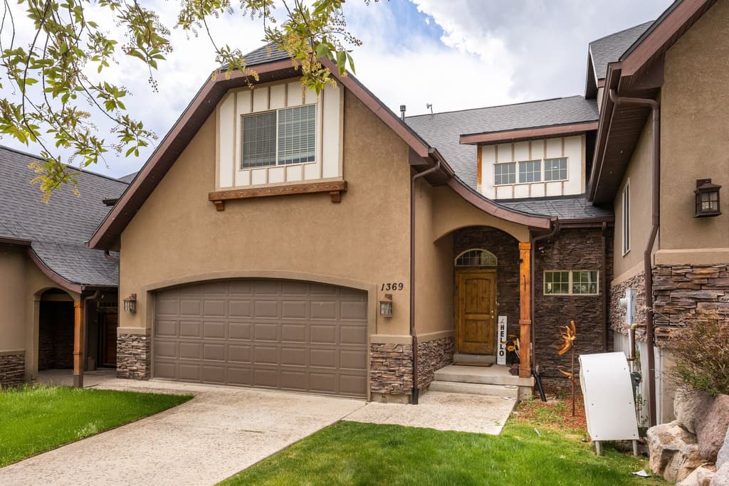 1369 W 365 N - Property photo 1 of 6