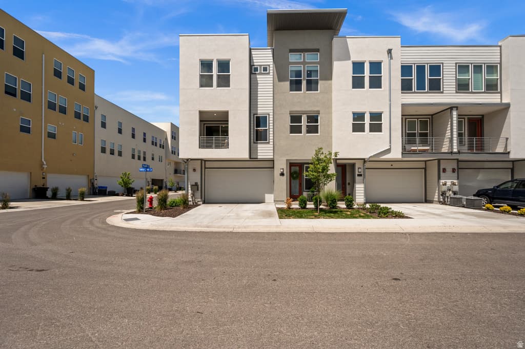 1498 W ASPEN RIDGE LN #122 - Property photo 1 of 6